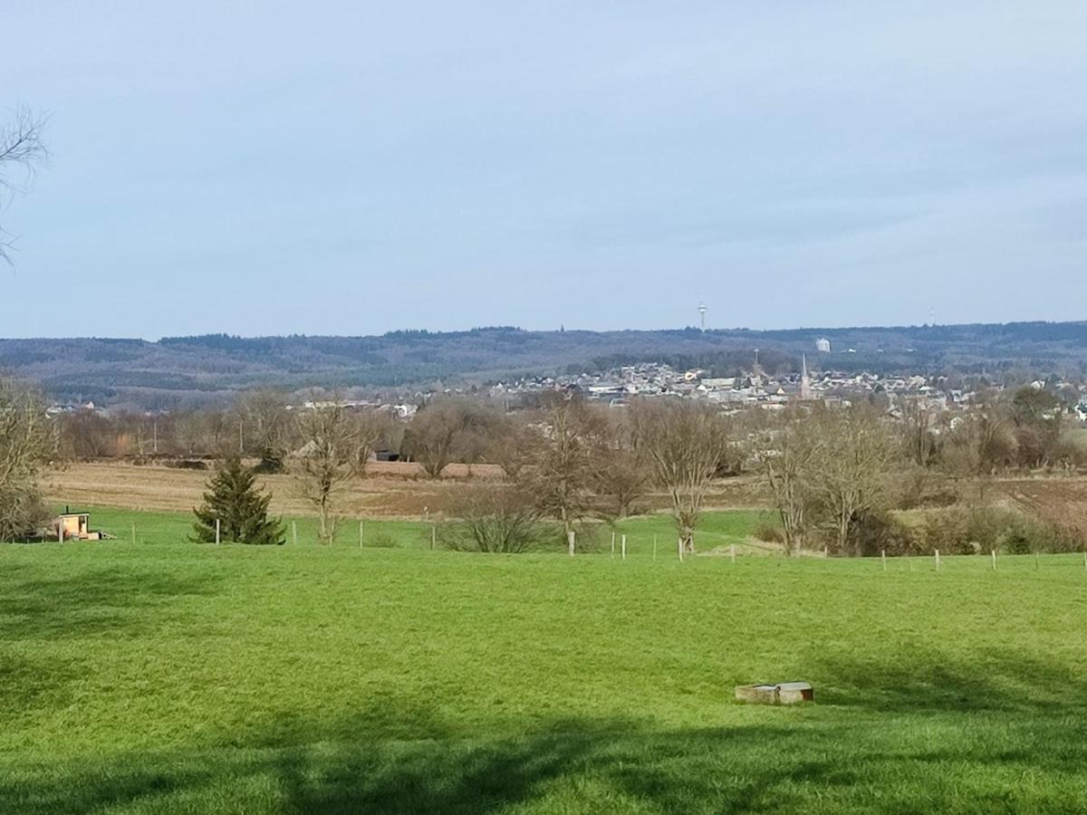 Your In - La Calamine- Cosy In The Ardennes -three-country Point - Neu-moresnet Apartment