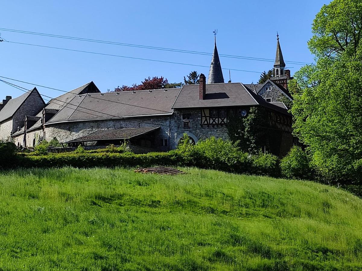 Your In - La Calamine- Cosy In The Ardennes -three-country Point - Neu-moresnet Apartment *